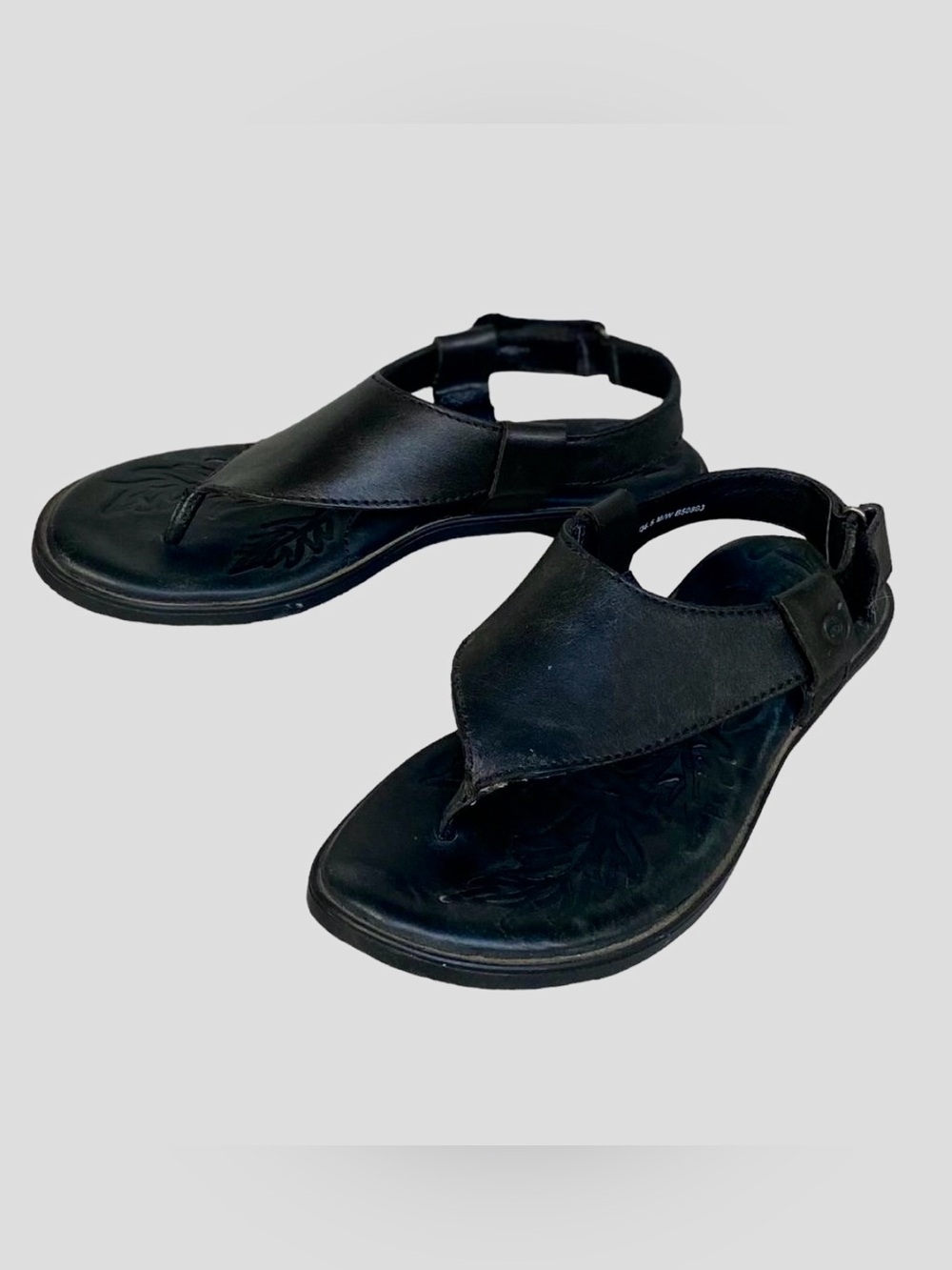 Born Black Leather Thong Style Adjustable Back Strap Sandals Size 6